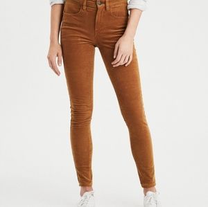 AE / High-Rise Corduroy Jegging